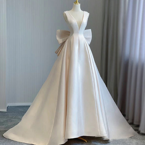 V-Neck Satin Backless Court Train  Wedding Dress - Lya's wedding