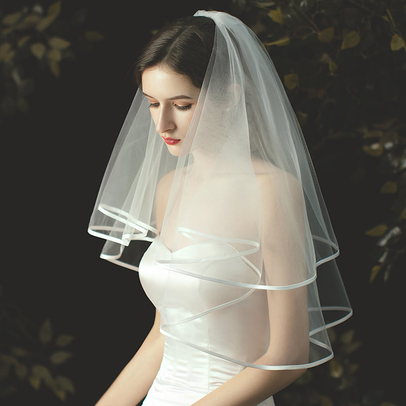 Ribbon Edge 2 Tier Bridal Wedding Veil With Comb - Lya's wedding