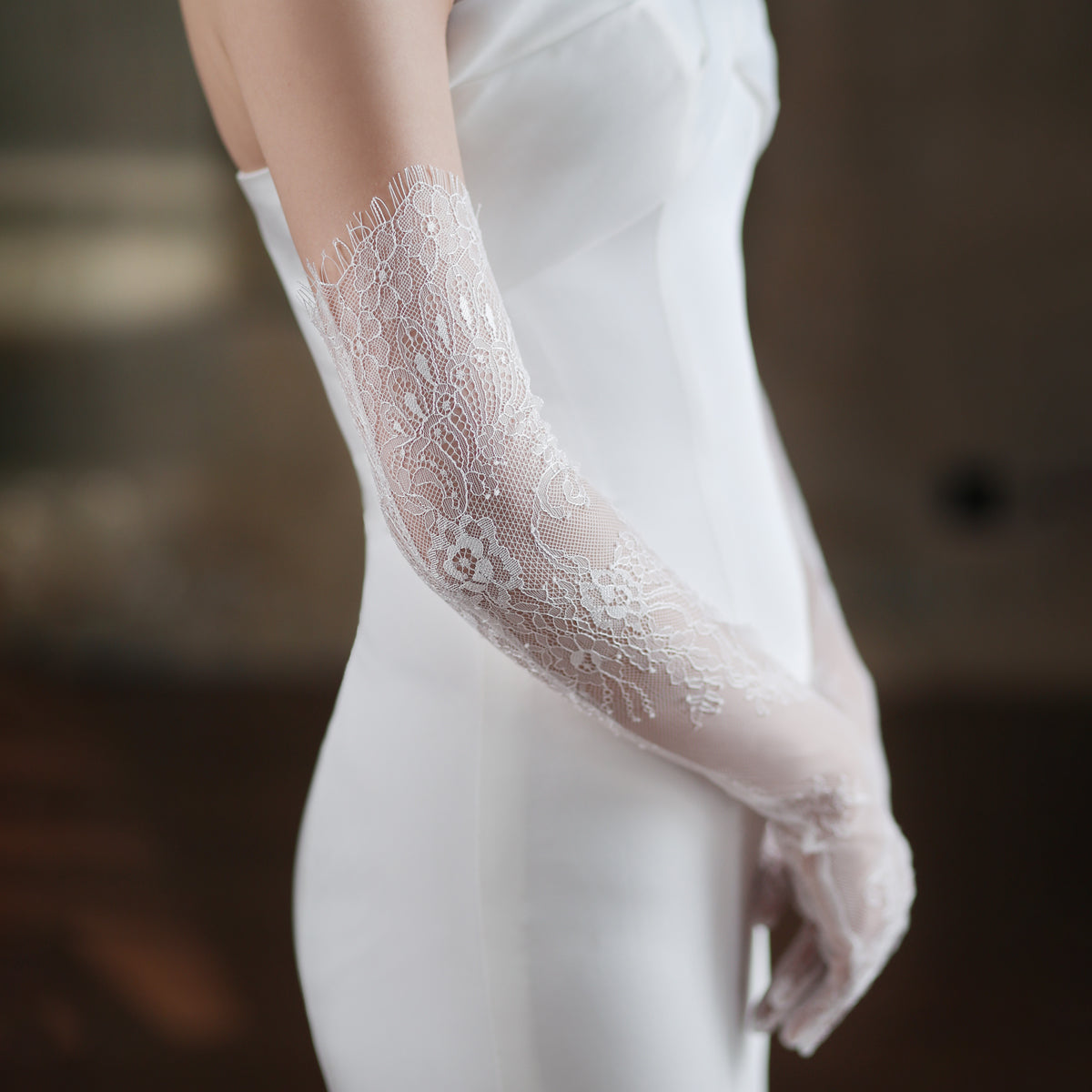 Lace Long Bridal Gloves - Lya's wedding