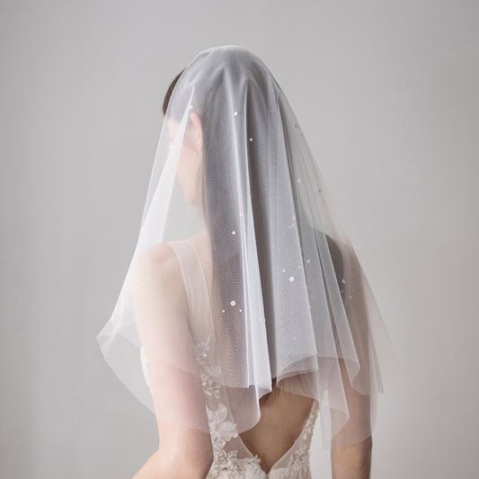 Short Pearl Wedding Bridal Veil With Comb - Lya's wedding