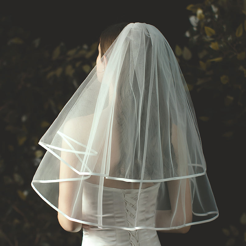 Ribbon Edge 2 Tier Bridal Wedding Veil With Comb - Lya's wedding