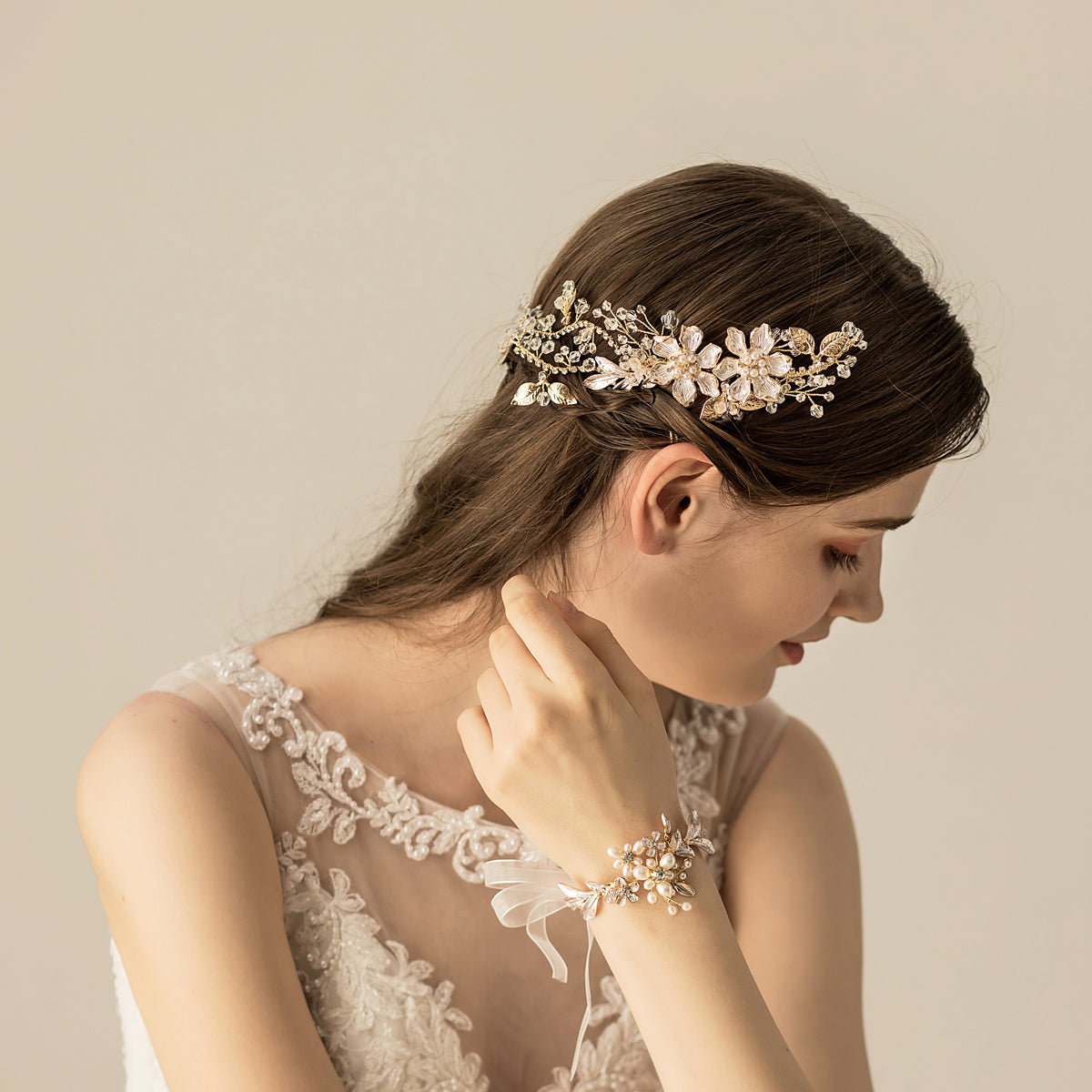 Flower Bridal Headpiece Gold with Comb - Lya's wedding