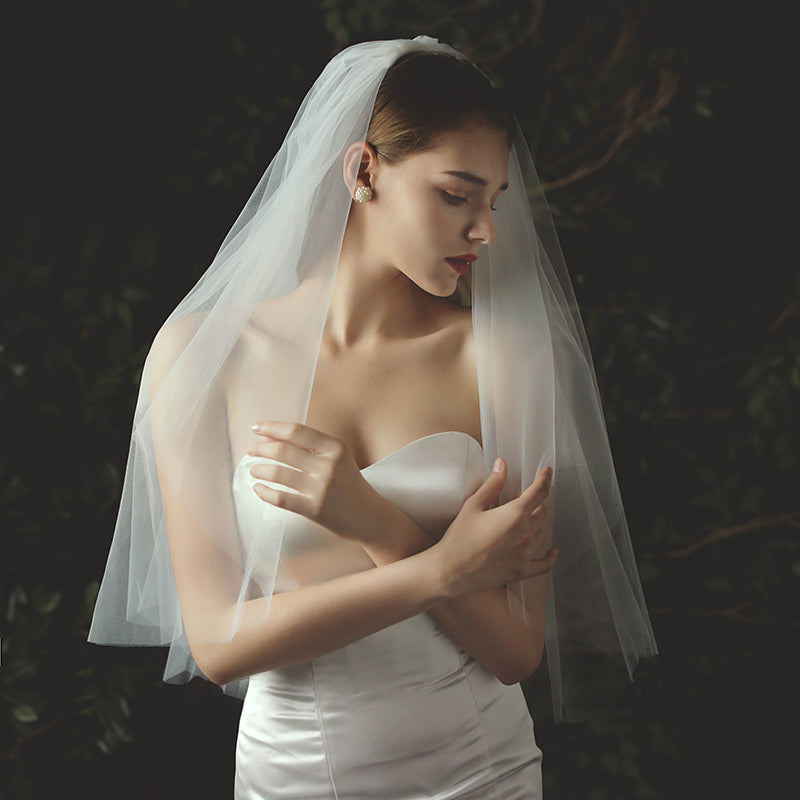 Short 2 Tier Wedding Bridal Veil With Comb - Lya's wedding